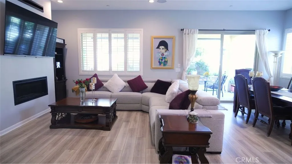 11972 Wandering Way, Corona, California 92833 home-pic-2